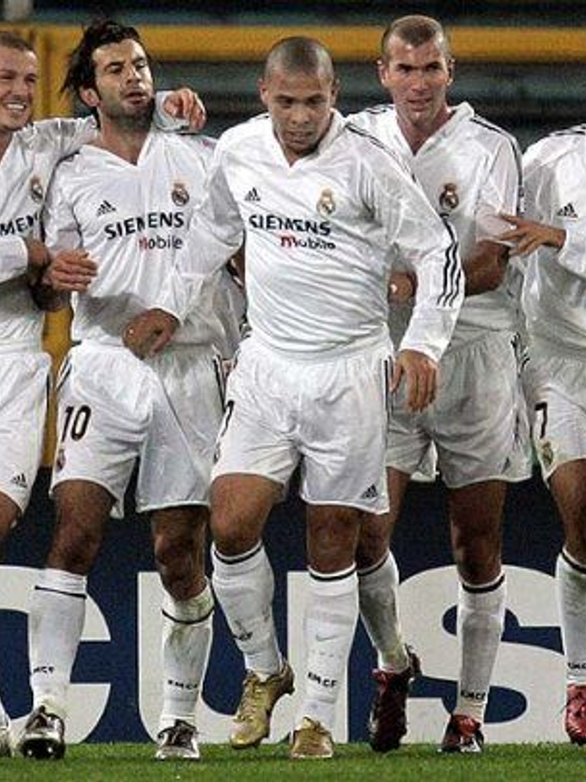 Camisola Real Madrid Principal 2004/05 4