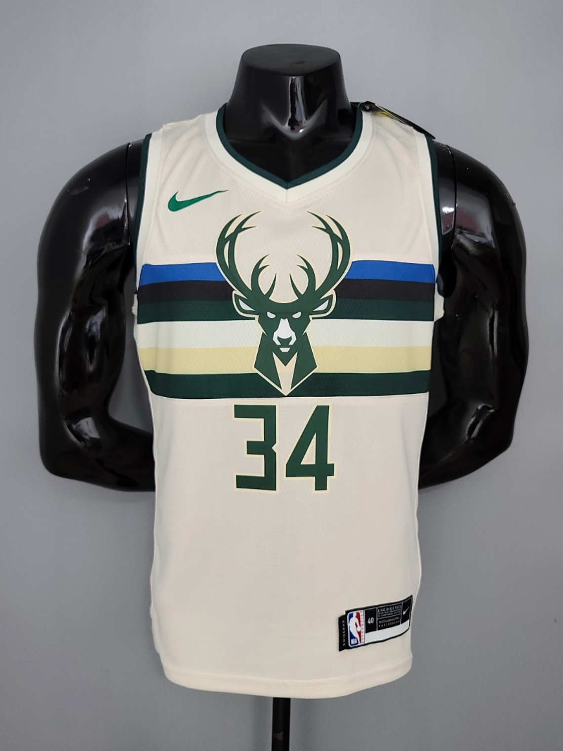 Milwaukee Bucks 1