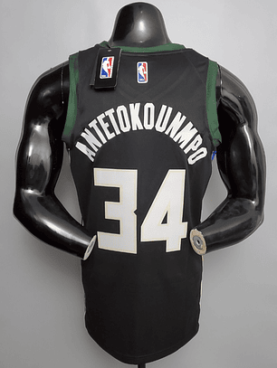 Milwaukee Bucks