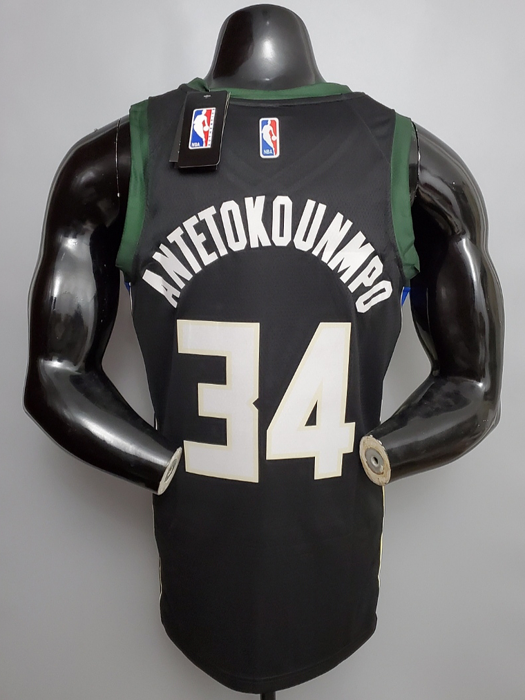 Milwaukee Bucks 2