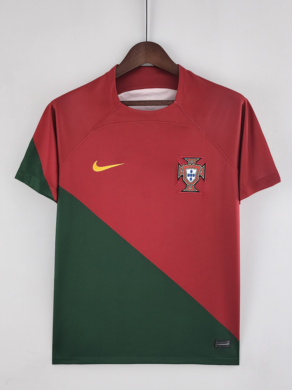 Camisola Portugal Principal 2022 1