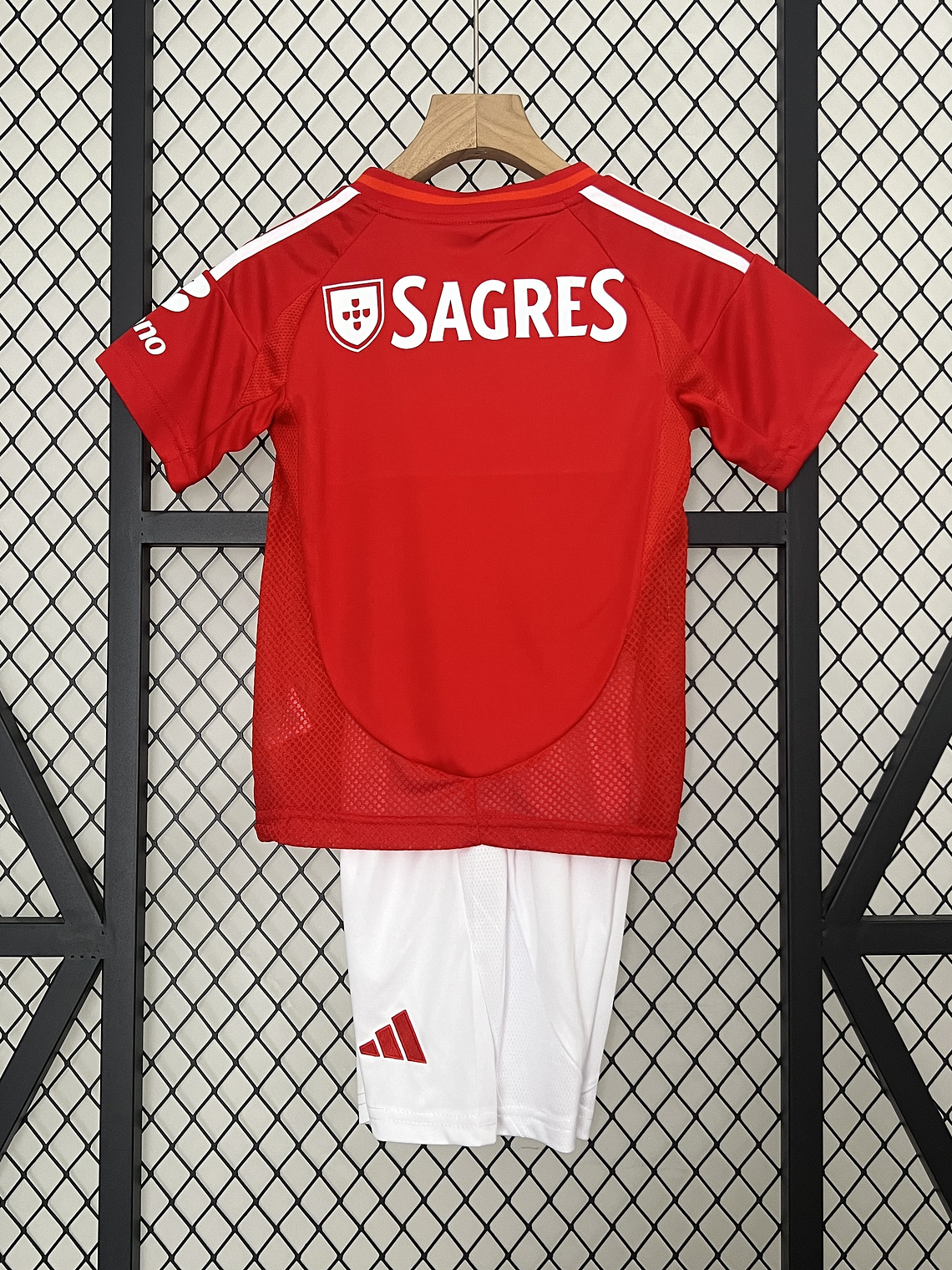 Kit Criança Benfica Principal 2024/25 3