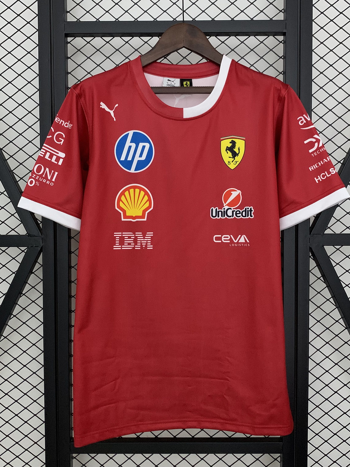 Camisola Ferrari 2025 1
