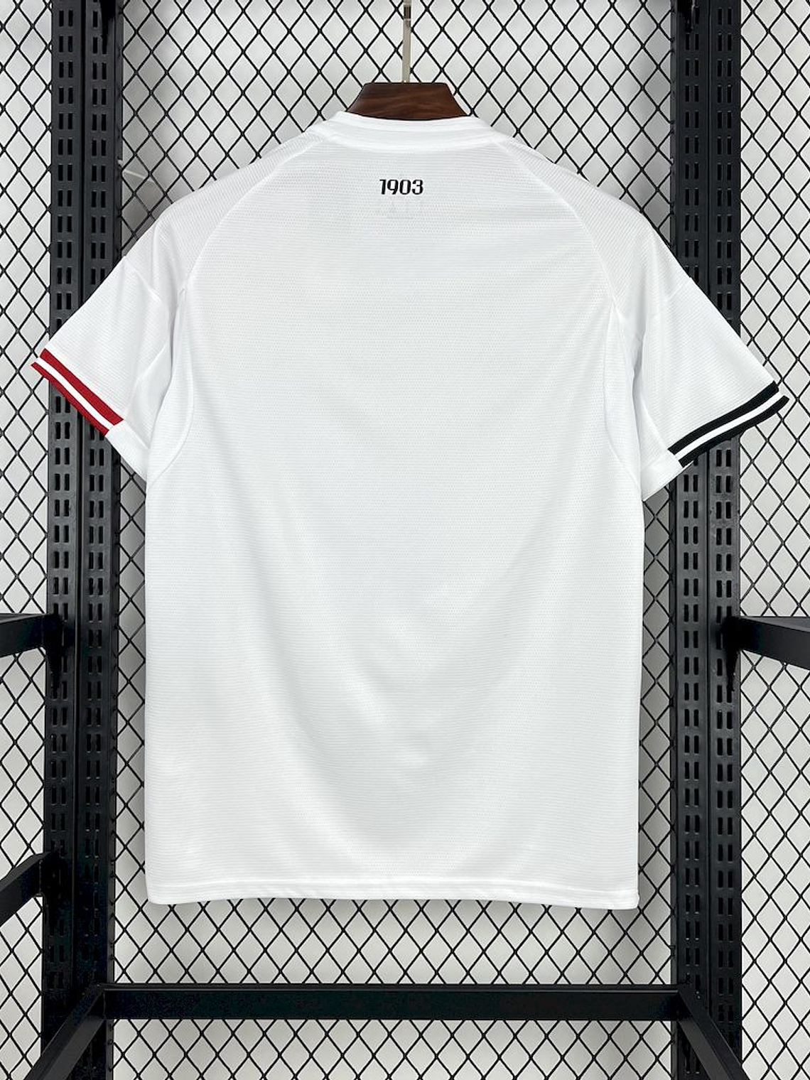 Camisola Besiktas Principal 2025/26 3