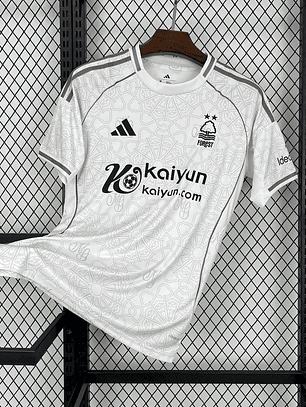 Camisola Nottingham Forest Alternativa 2025/26