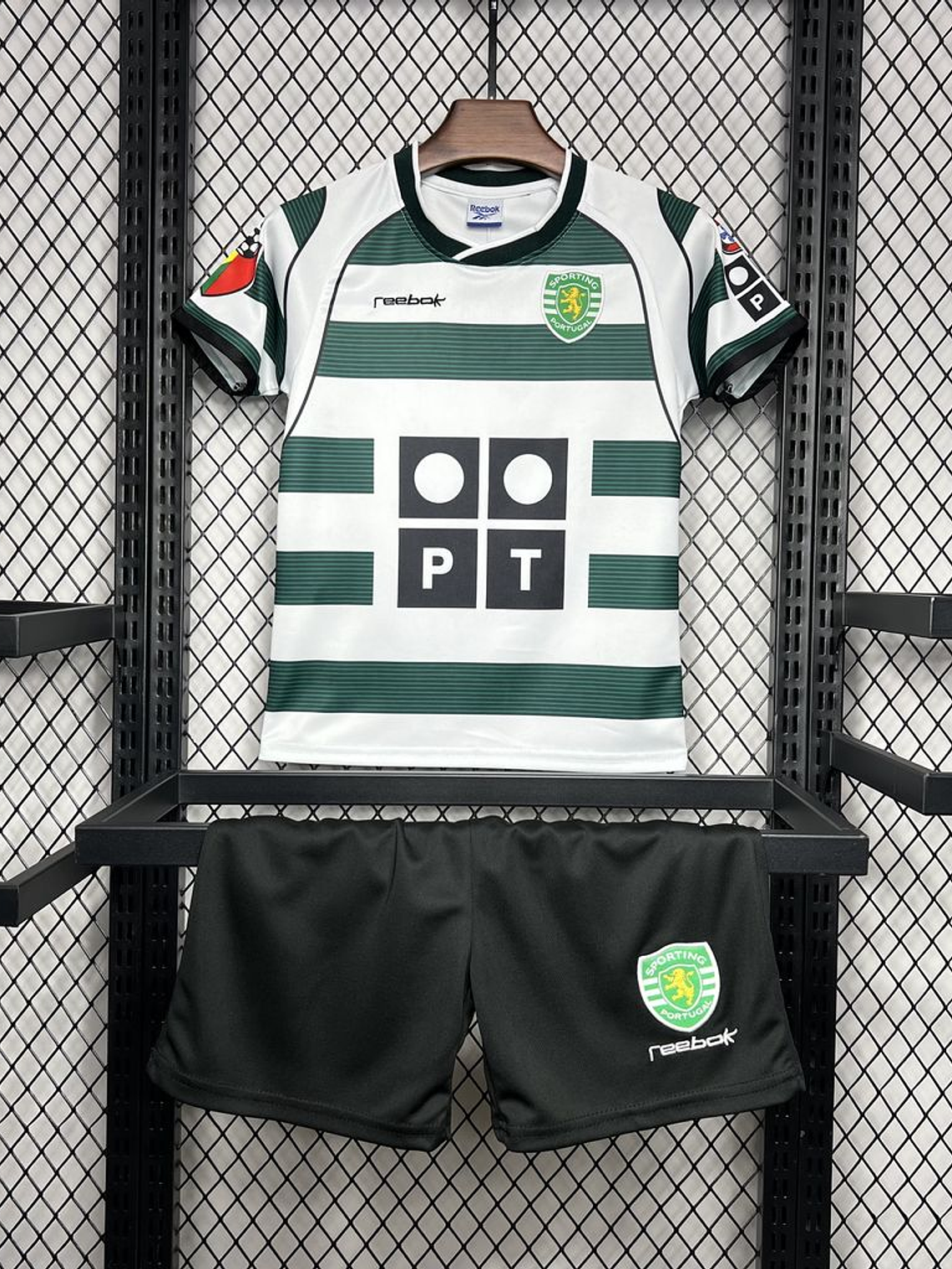 Kit Criança Sporting Principal 2002 1