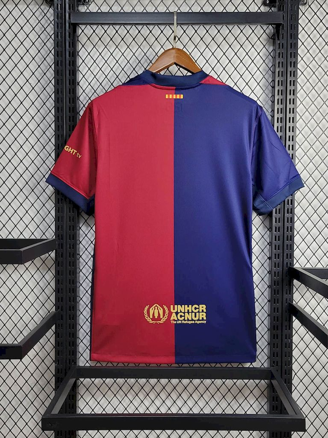 Camisola Barcelona Edição Especial Coldplay 3