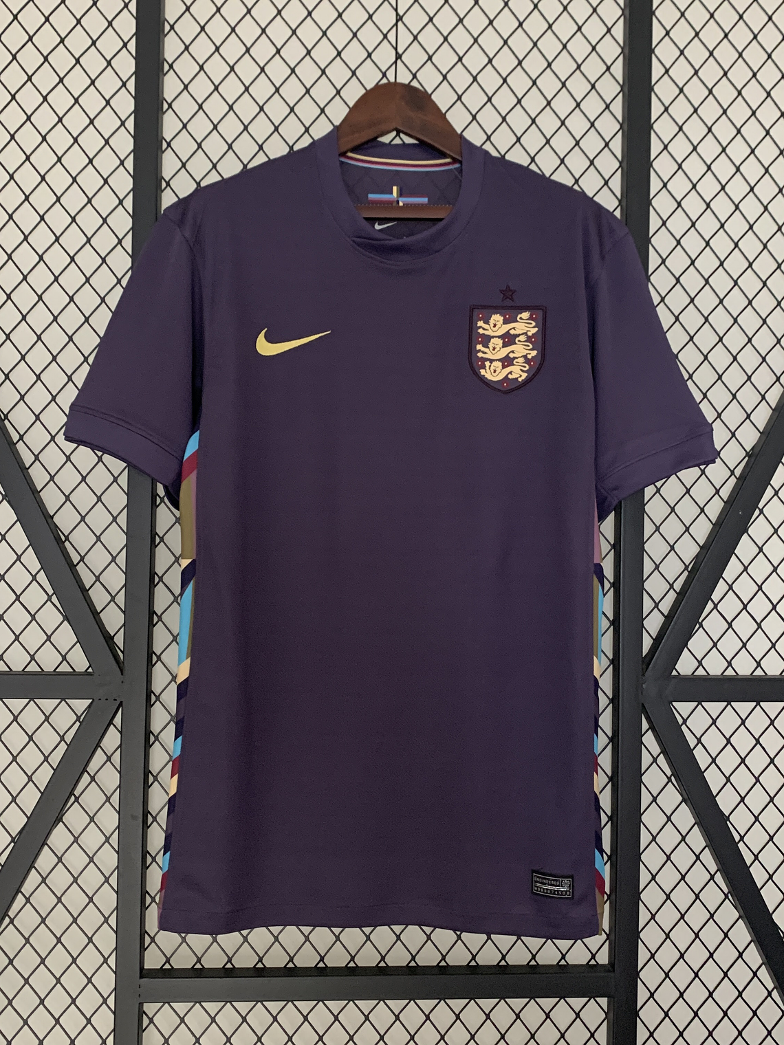 Camisola Inglaterra Alternativa 2024 1