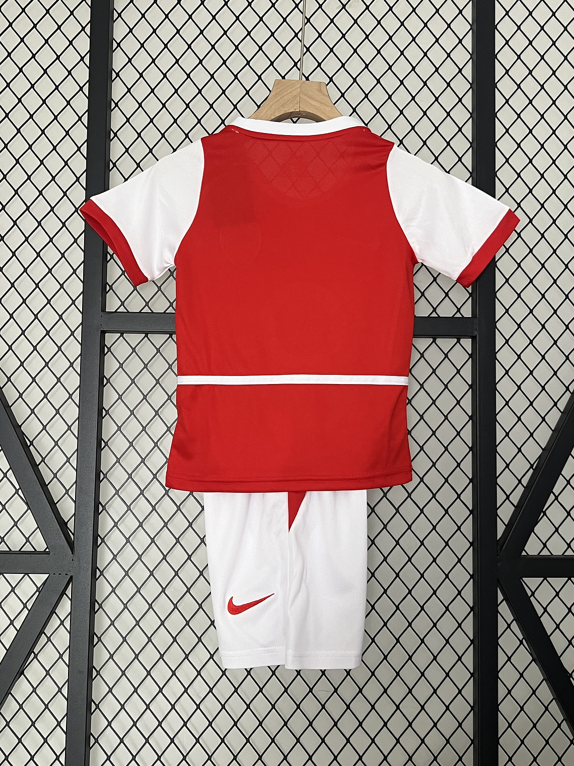 Kit Criança Arsenal Principal 2002/04 2