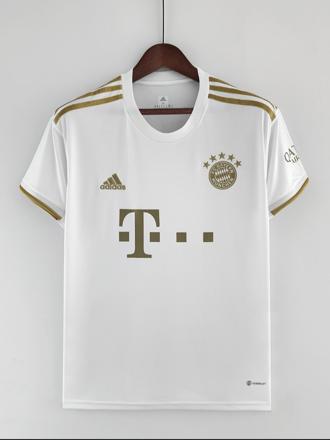 Bayern Munique Equipamento Alternativo 2022/23 1