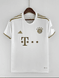 Bayern Munique Equipamento Alternativo 2022/23 - Thumbnail 1