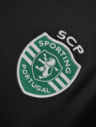 Kit Criança Sporting Quarto 2023/24