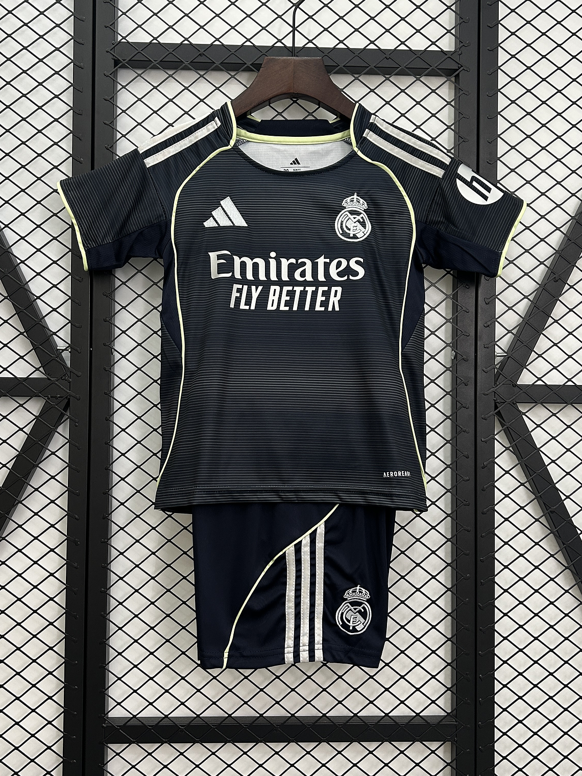 Kit Criança Real Madrid Alternativo 2025/26 1