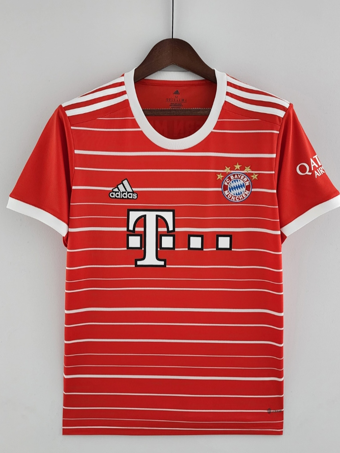 Bayern Munique Equipamento Principal 2022/23 1