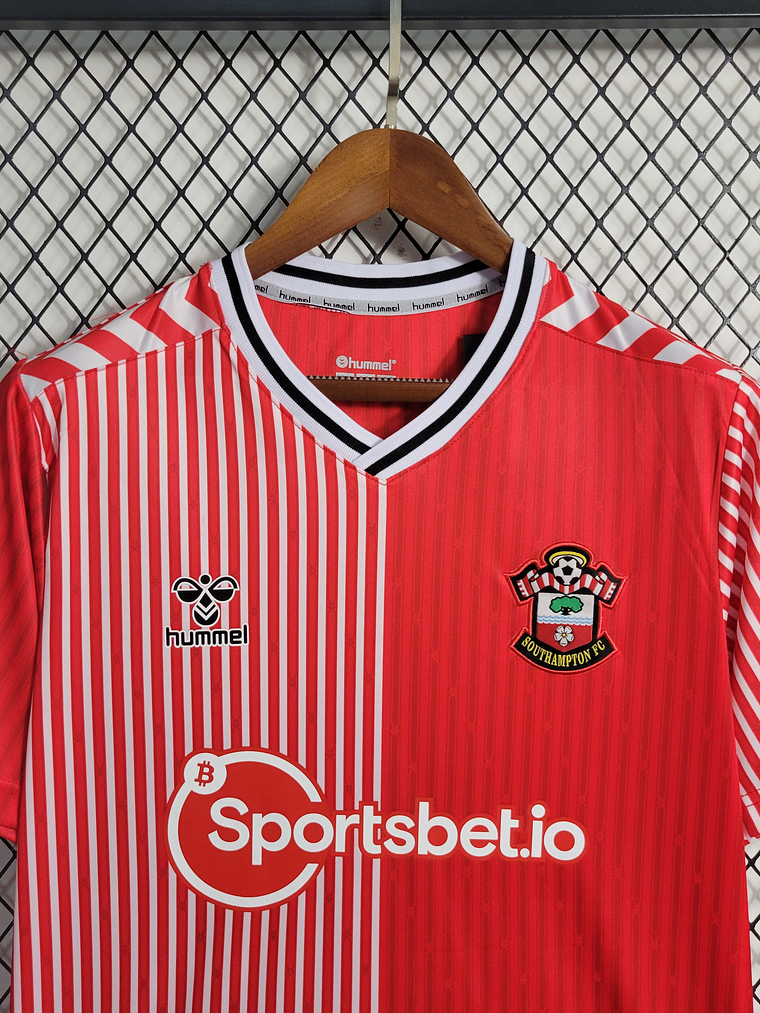 Camisola Southampton Principal 2023/24 3