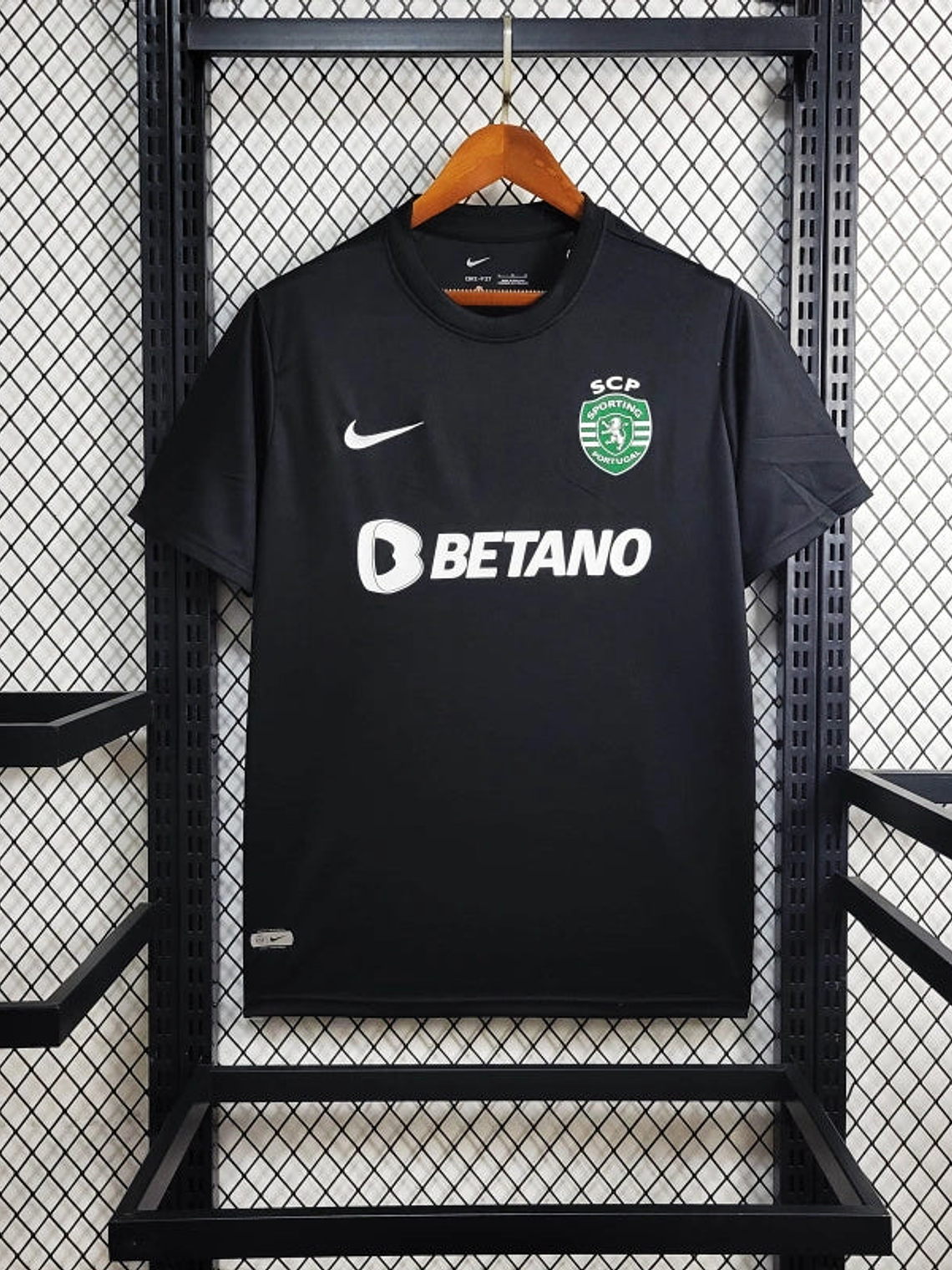Camisola Sporting Quarta 2023/24 1