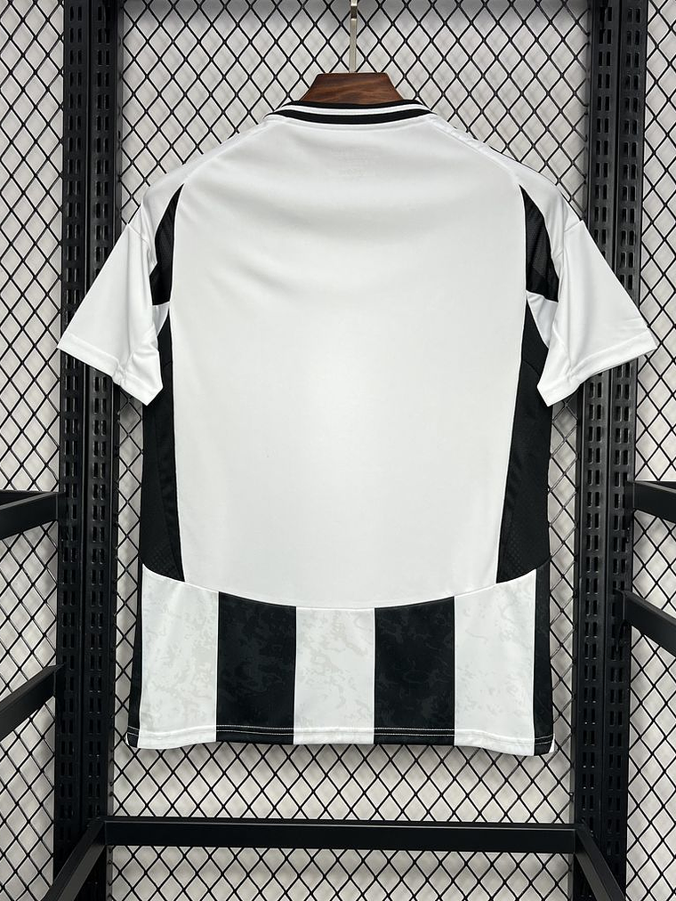 Camisola Juventus Principal 2024/25 3