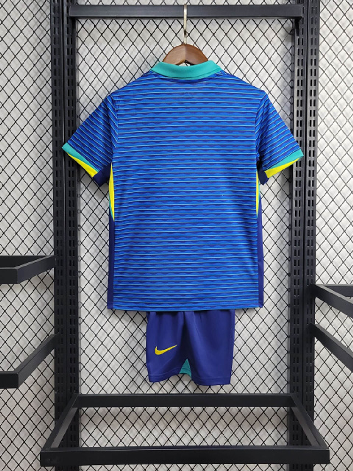 Kit Criança Brasil Alternativo 2024 2