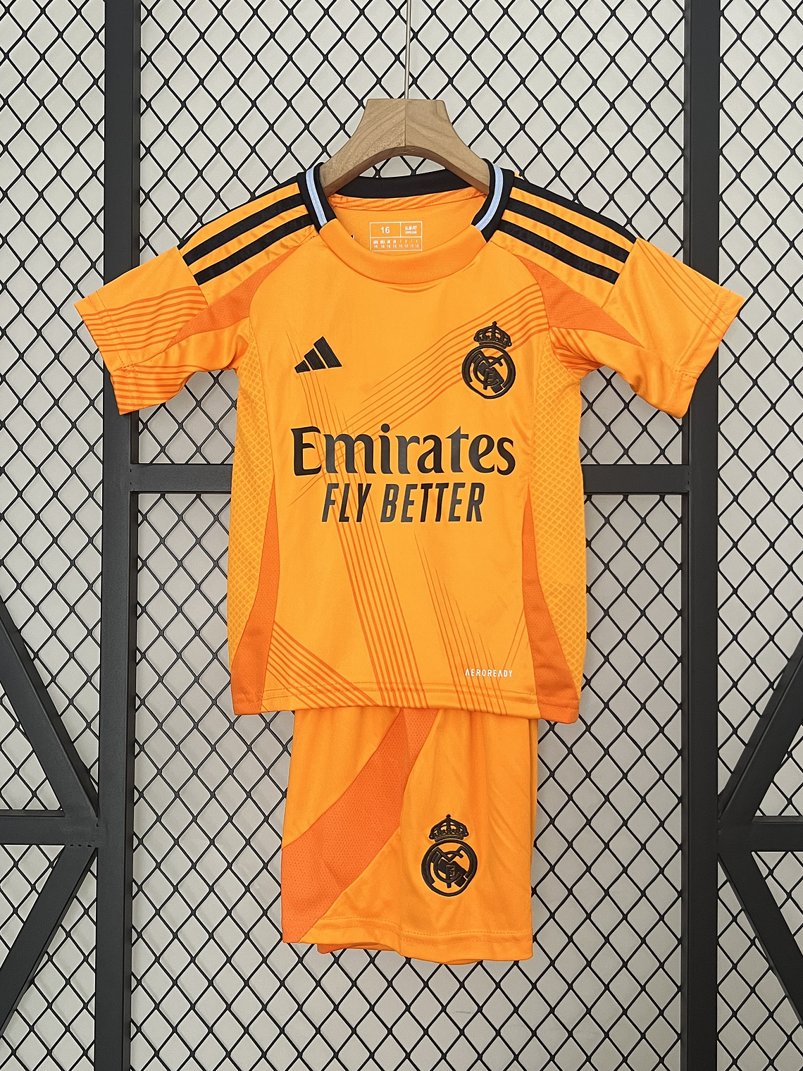 Kit Criança Real Madrid Terceiro 2024/25 1