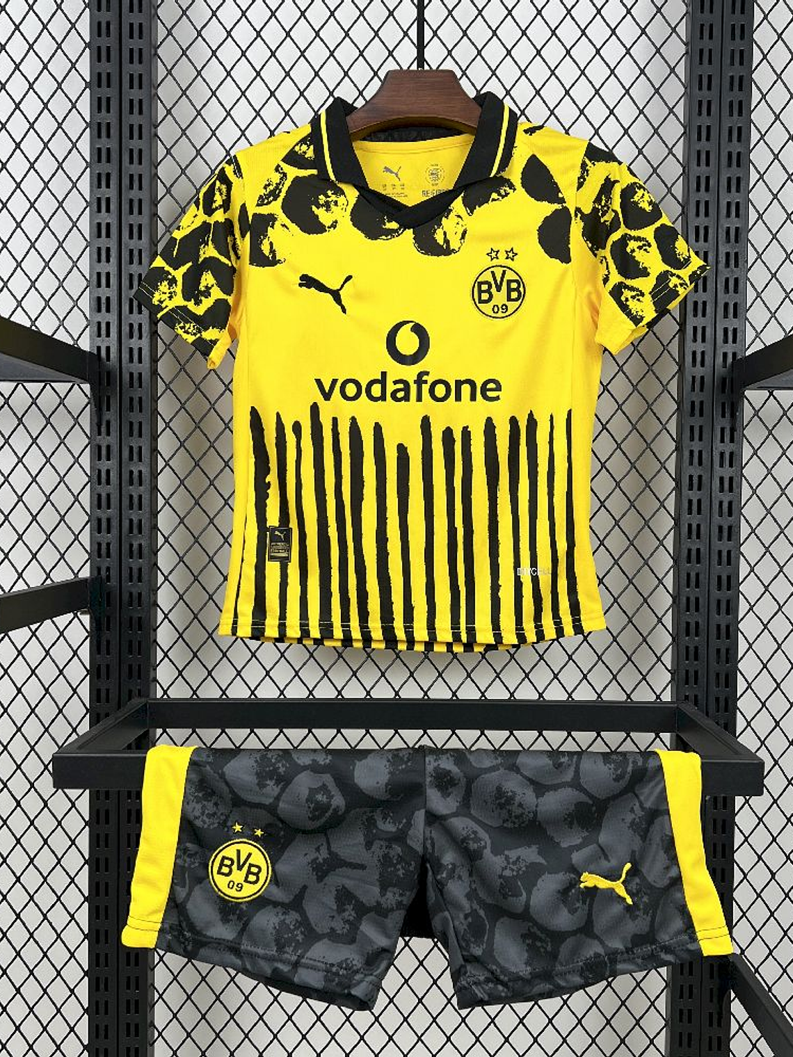 Kit Criança Dortmund Principal 2025/26 1