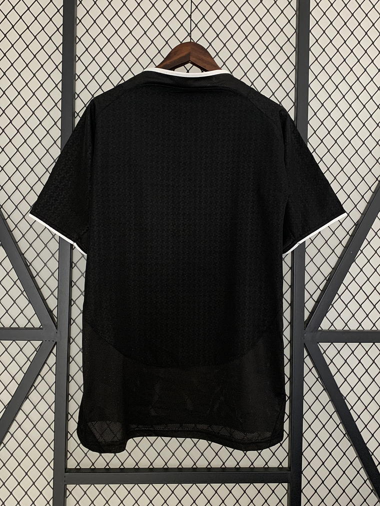 Manchester United Alternativa 03/04 3