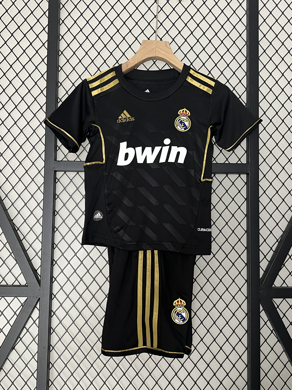 Kit Criança Real Madrid Alternativo 2011/12 1
