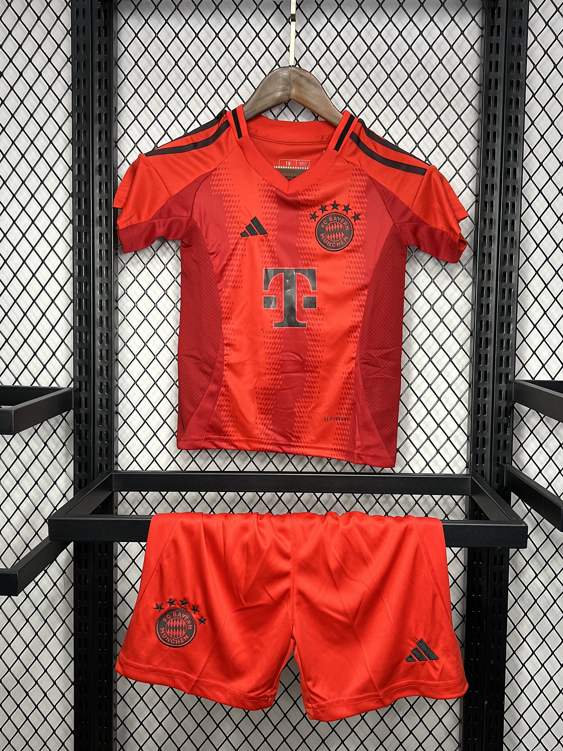 Kit Criança Bayern Munique Principal 2024/25 1