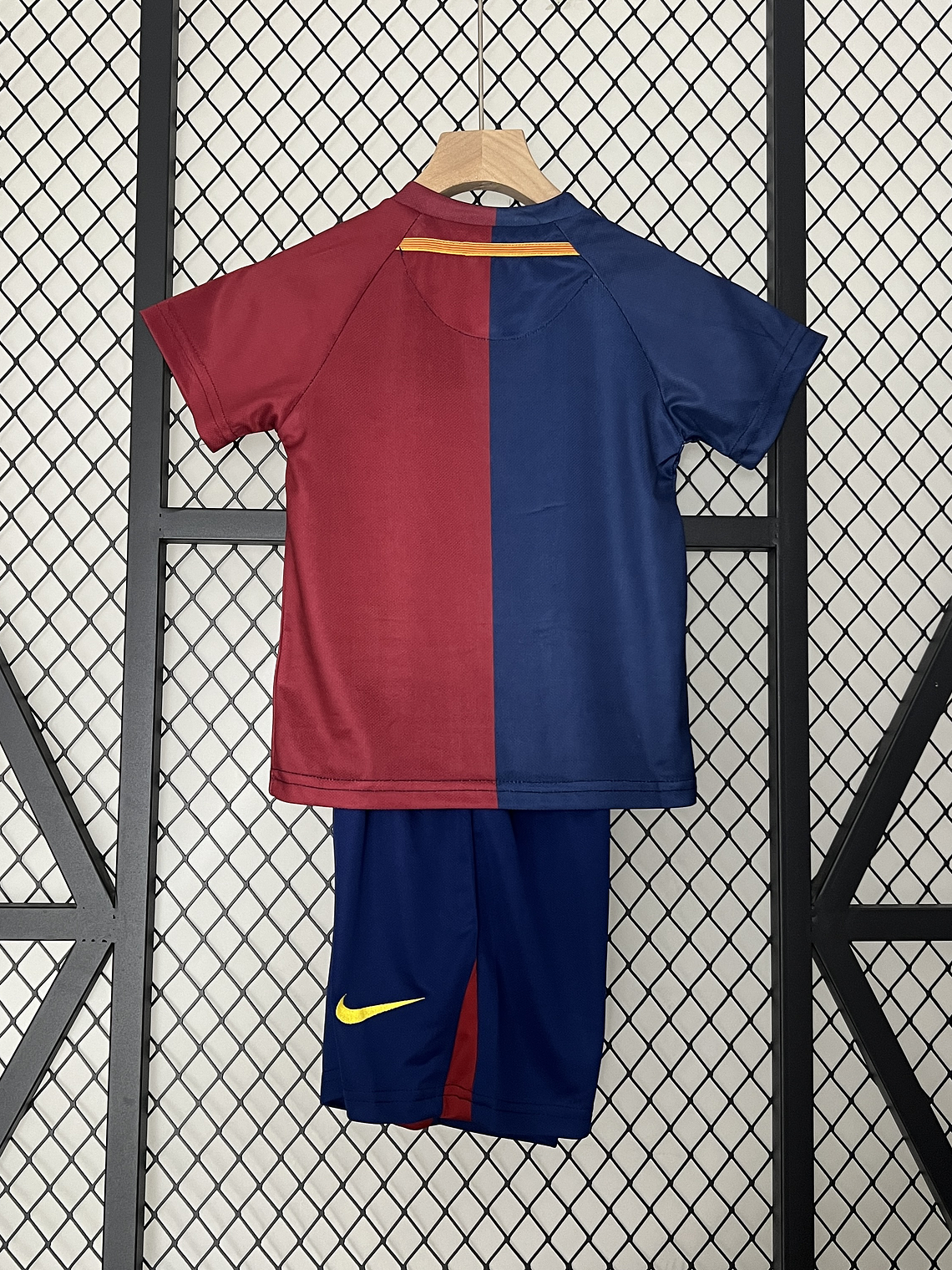 Kit Criança Barcelona Principal 08/09 2