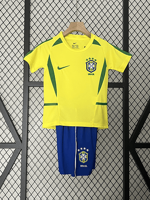Kit Criança Brasil Principal 2002