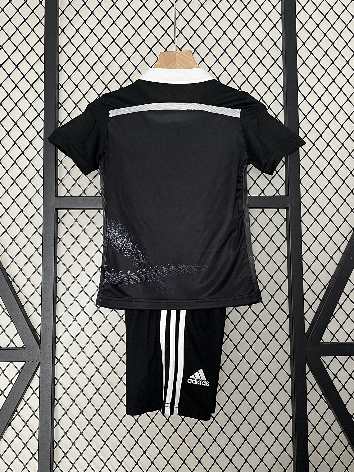 Kit Criança Real Madrid Terceiro 2014/15 2