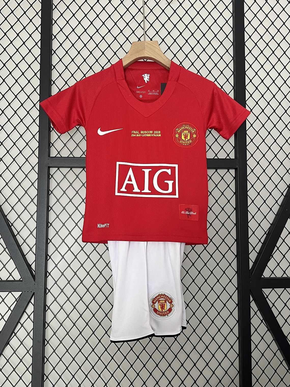 Kit Criança Manchester United Principal 2006/07 1