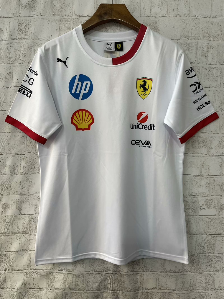 Camisola Ferrari 2025 1