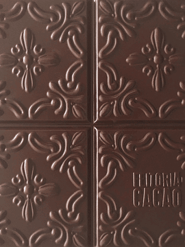 Feitoria do Cacao – Chocolate Negro São Tomé 72% + Flor de Sal de Aveiro