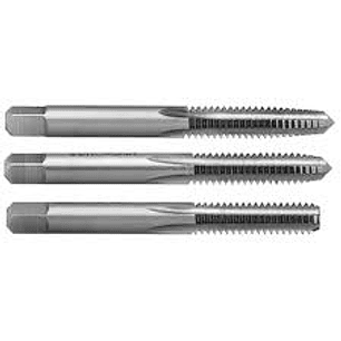 JUEGO ACC NEUMATICOS 17 PZ