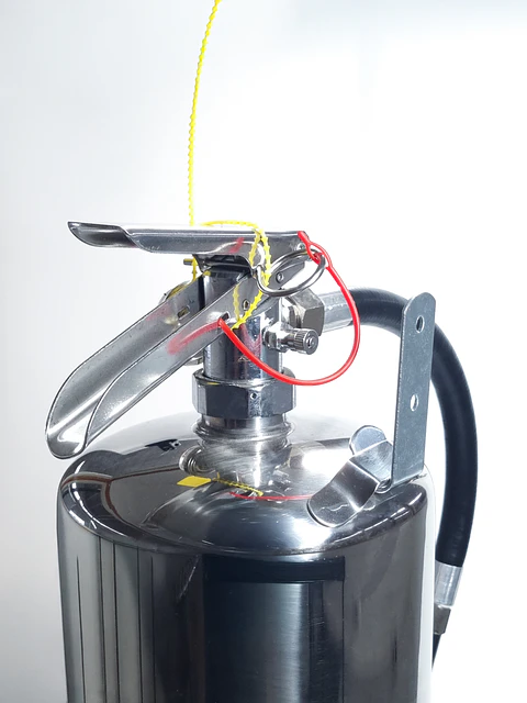 Extintor Wet Chemical Clase K 6 Litros Fire Master