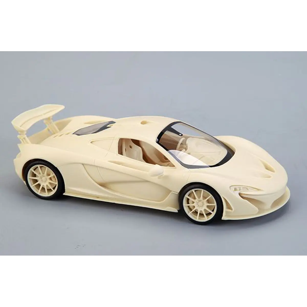 mclaren-p1-1-24