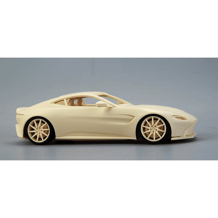 Aston Martin Vantage 1:24 4