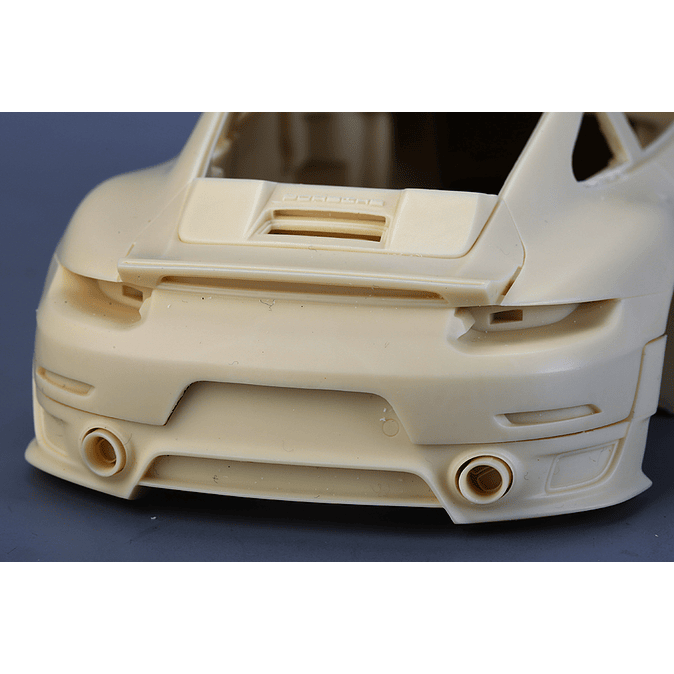 Porsche 911 Carrera (992) GT2RS 3