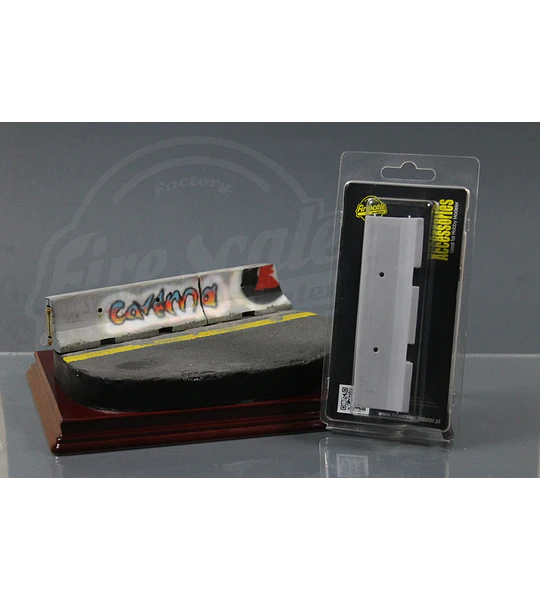 Concrete Barrier 1:24 Scale
