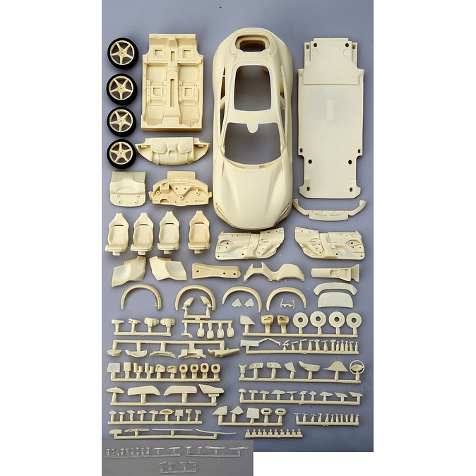 FERRARI PUROSANGUE 1:24 SCALE 8