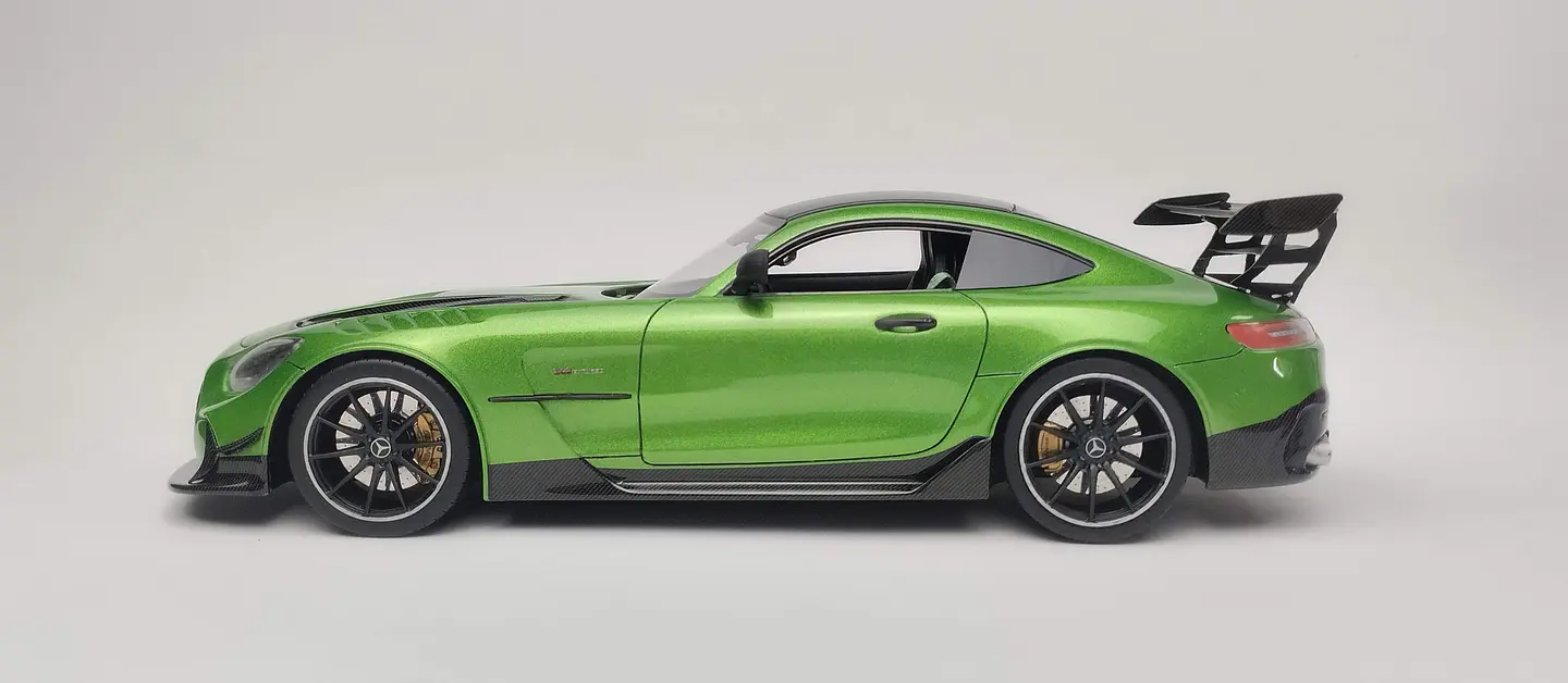 Green Hell Magno Mercedes 4