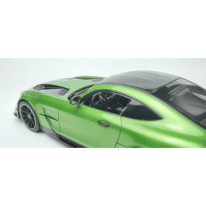 Green Hell Magno Mercedes 4