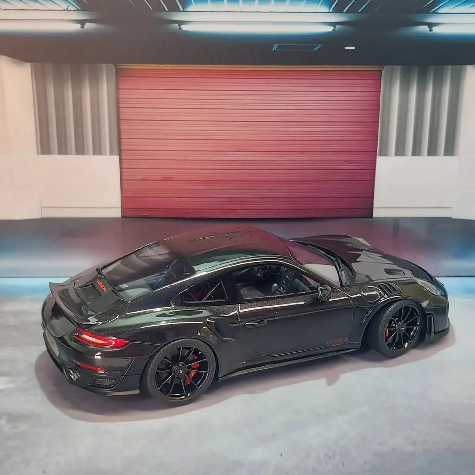 Violet Chromaflair Porsche 911 Millennium 3