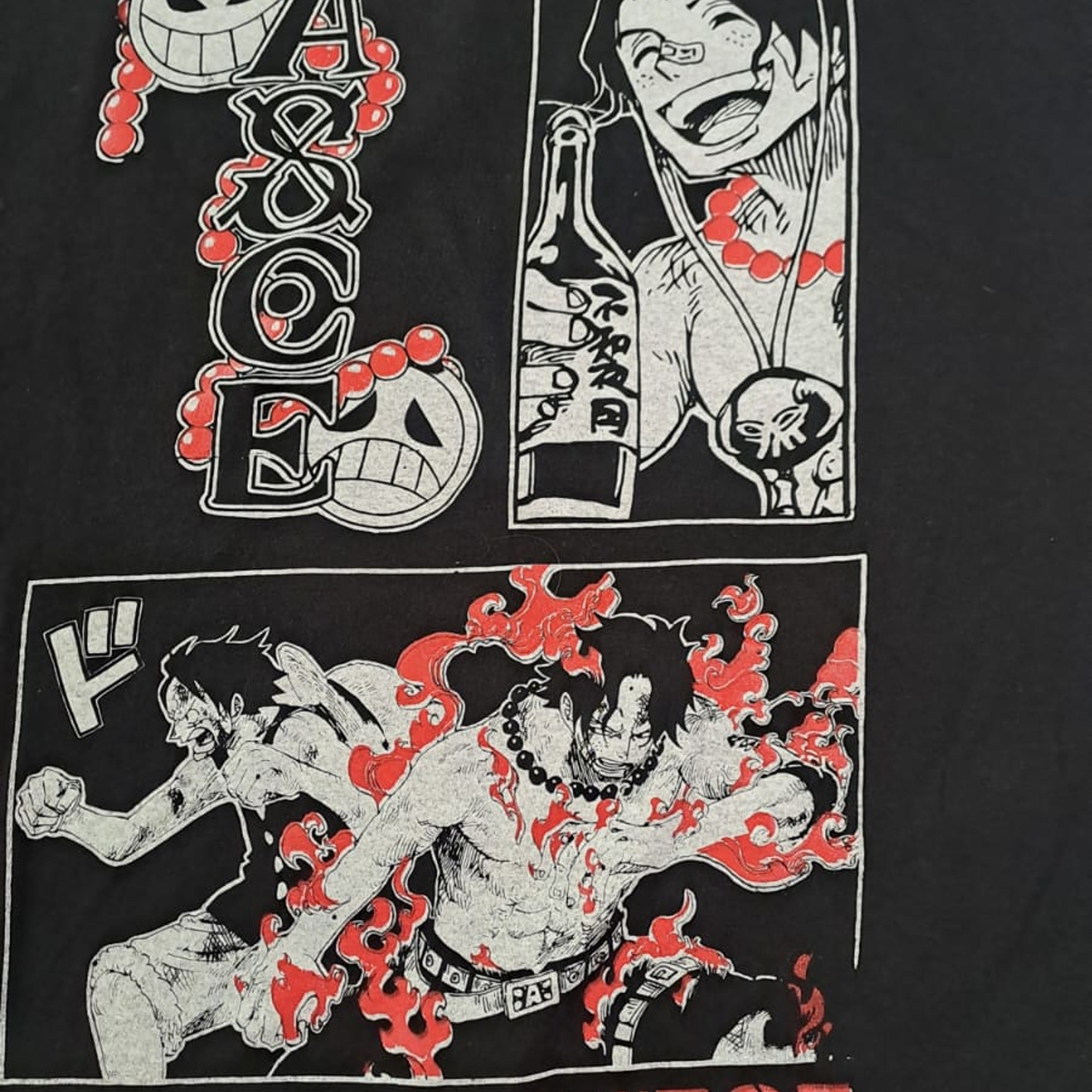 Polera One Piece - Hermanos de Fuego y Goma 1