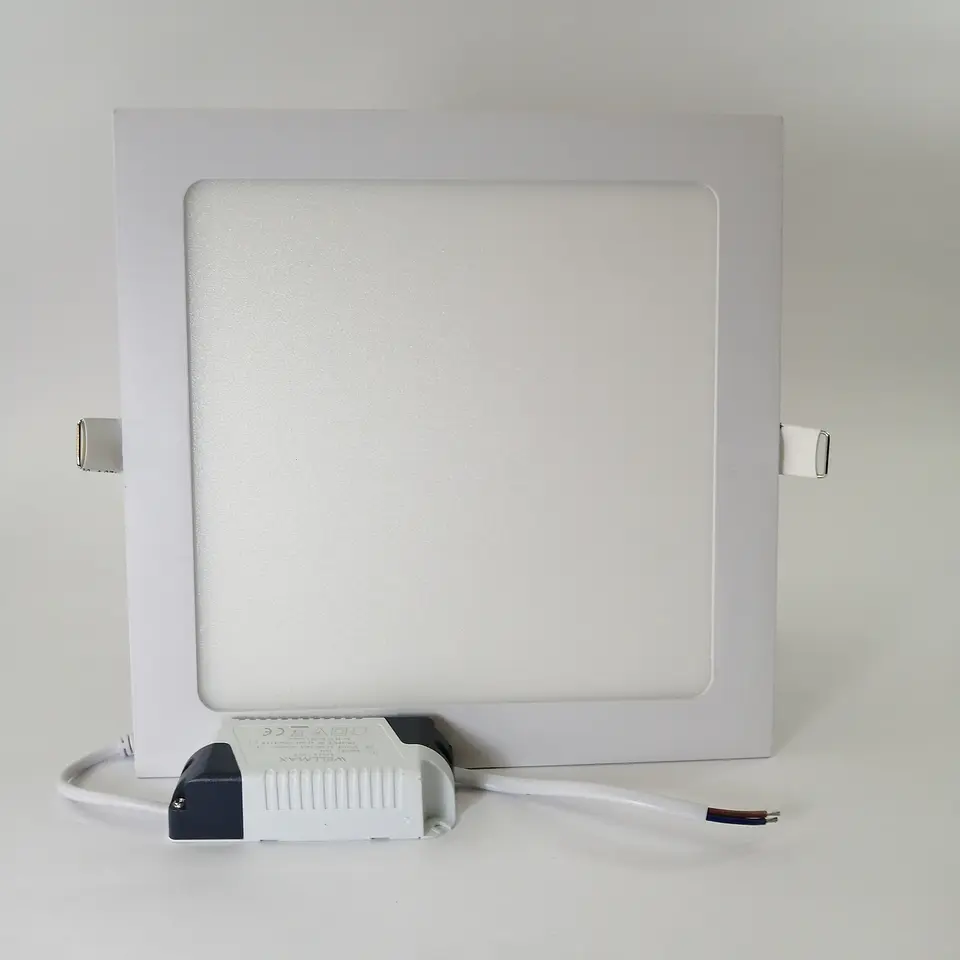 Foco panel LED 18w embutido cuadrado luz fria 2
