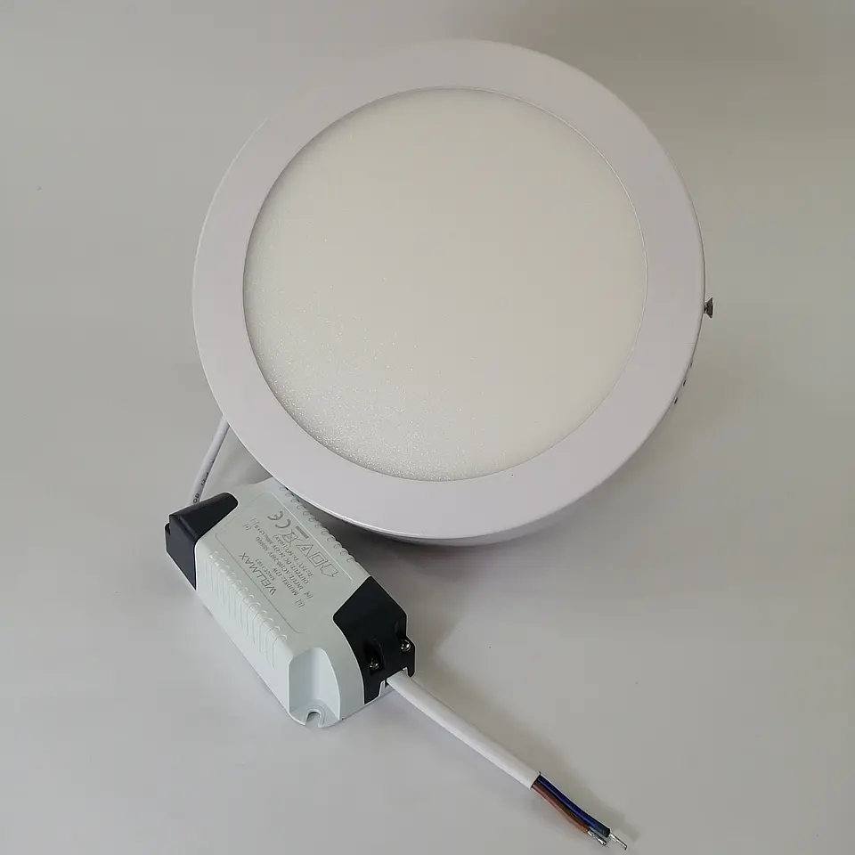 Foco panel LED 12w sobrepuesto redondo luz fria 2