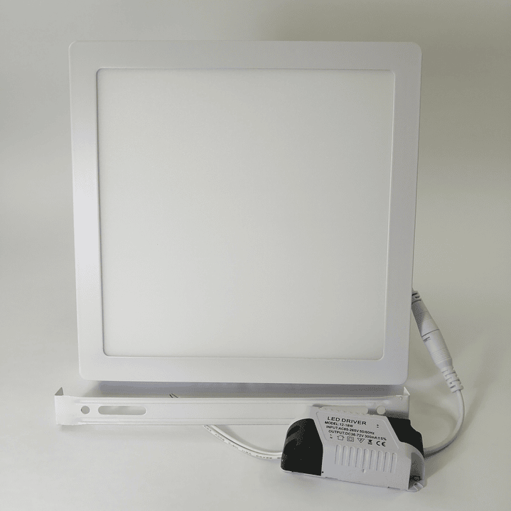 Foco panel LED 18w sobrepuesto cuadrado luz fria 2