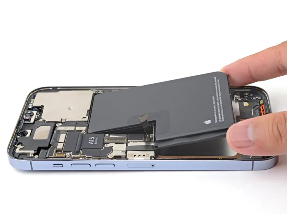 Cambio de batería iPhone 13 PRO MAX (con %) 1