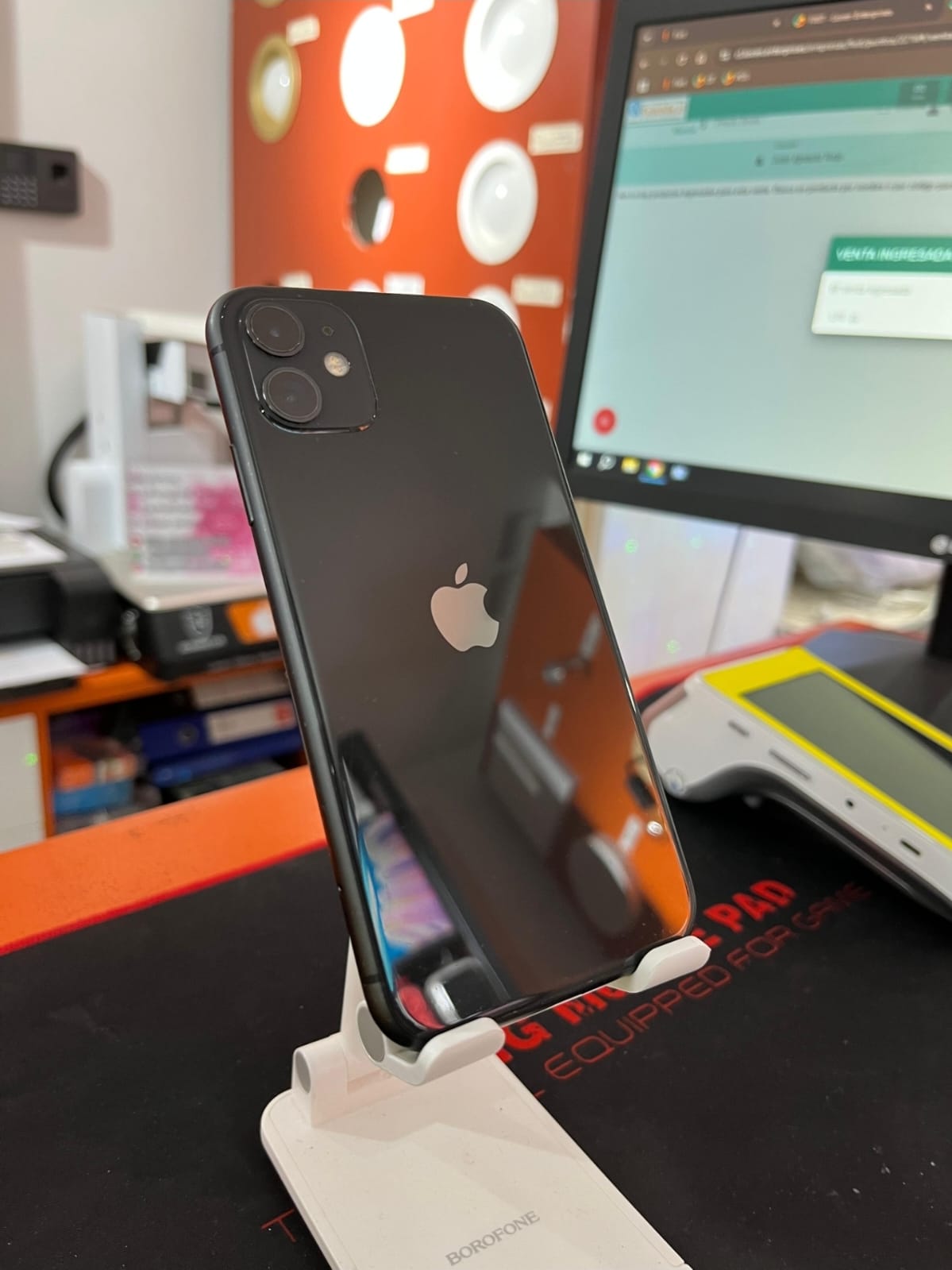 iPhone 11 64gb
