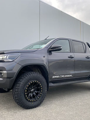 Kit de levante toyota Hilux  2 pulgadas / Candados confortable  +2015